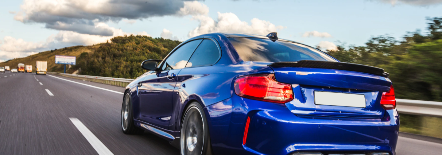banner car